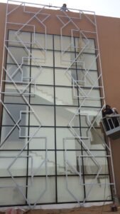 Decorative facade metal framework installation